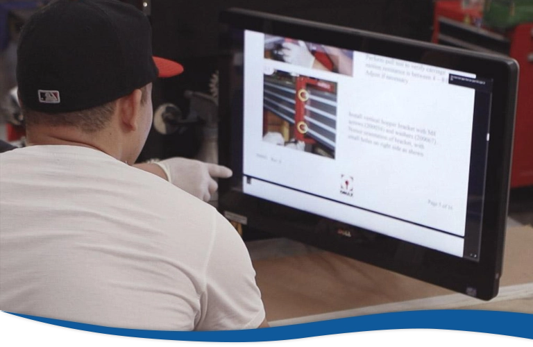 Kursy i&nbsp;szkolenia