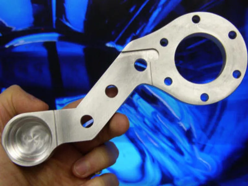 Prototypowe ramię sprzęgające do&nbsp;Tilt-A-Jet.