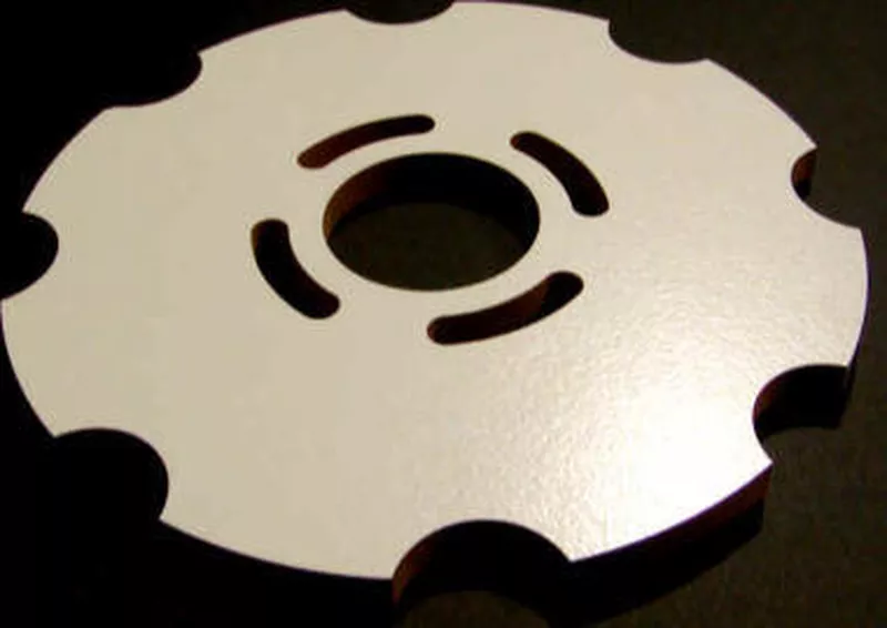 część wykonana z&nbsp;płytki ceramicznej